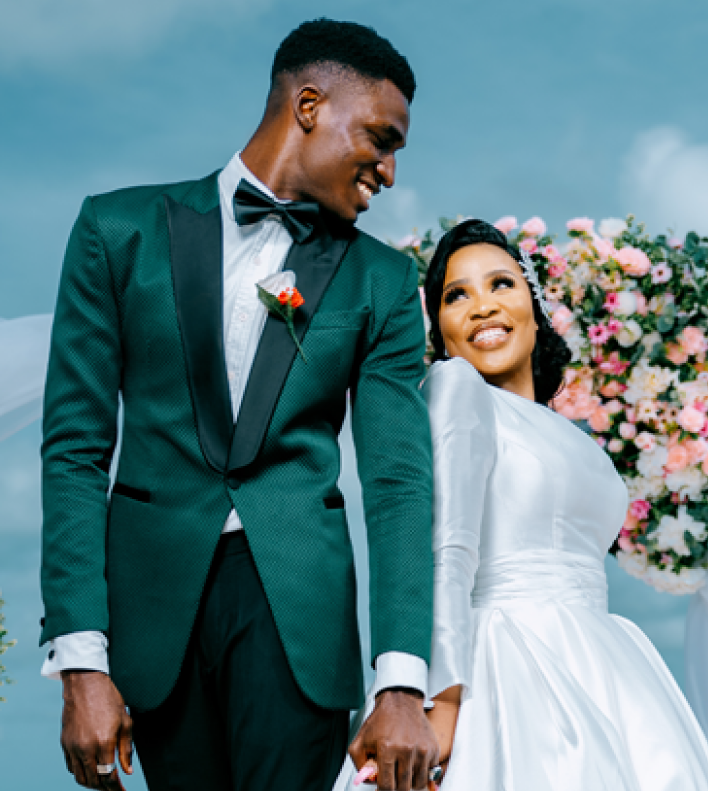 Couple dressedy
             for wedding